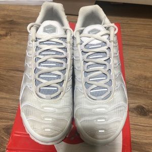 Nike air Max’s size 5.5 kids